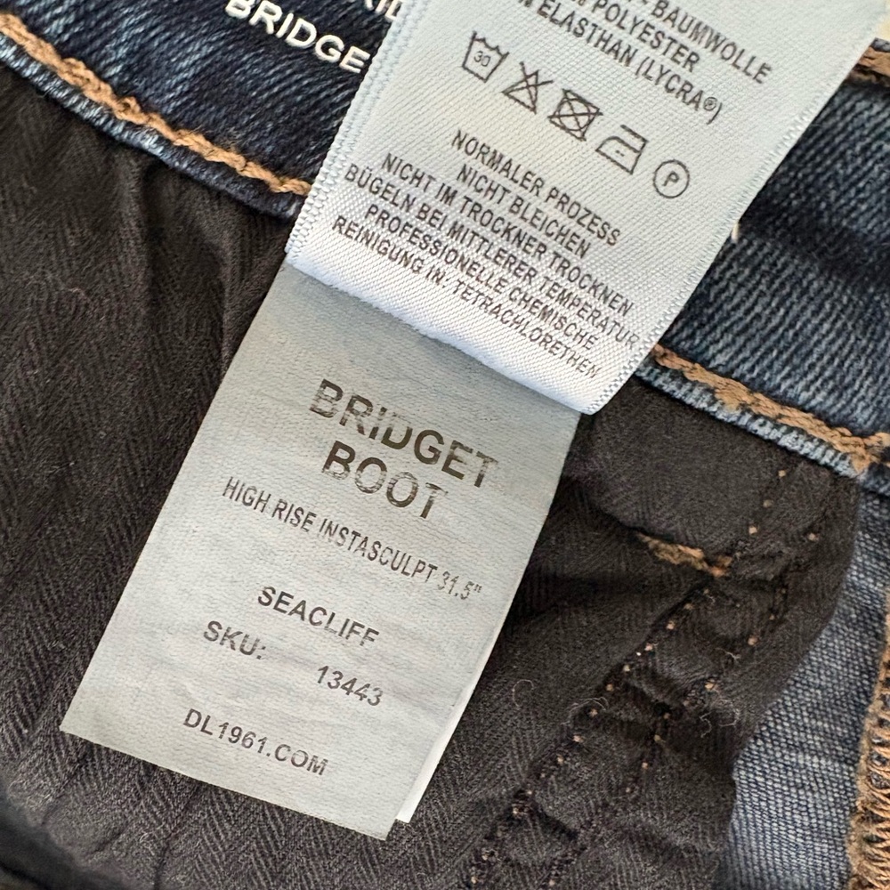 DL1961 Bridget Boot High Rise Instasculpt Jeans – Seacliff Wash 27💙 - Picture 9 of 16